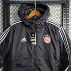 Puffer Jacket Bayern de Munique - Preto