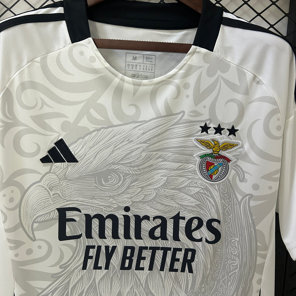 Camisola Benfica Águia Branca 2025/26 - ÚLTIMAS UNIDADES! 🔥🦅