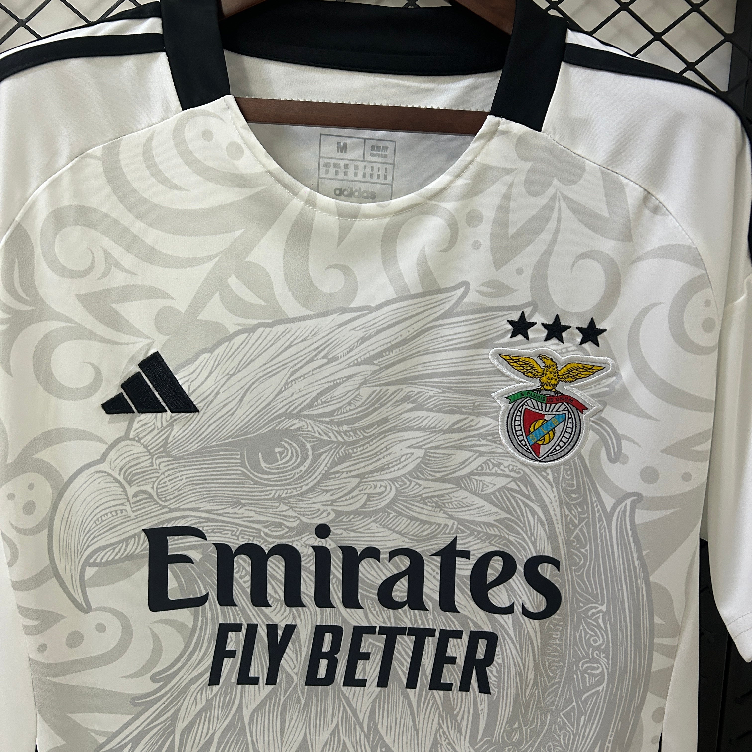 Camisola Benfica Águia Branca 2025/26 - ÚLTIMAS UNIDADES! 🔥🦅